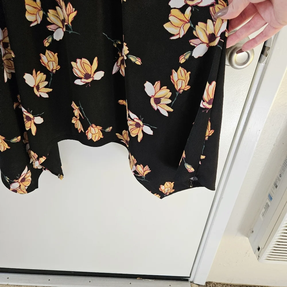 Almost Famous Floral Black Halter Dress - Picture 4 of 6
